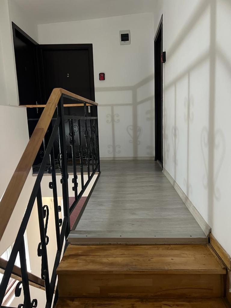 Eva'S Rooms Targu Mures Exterior photo